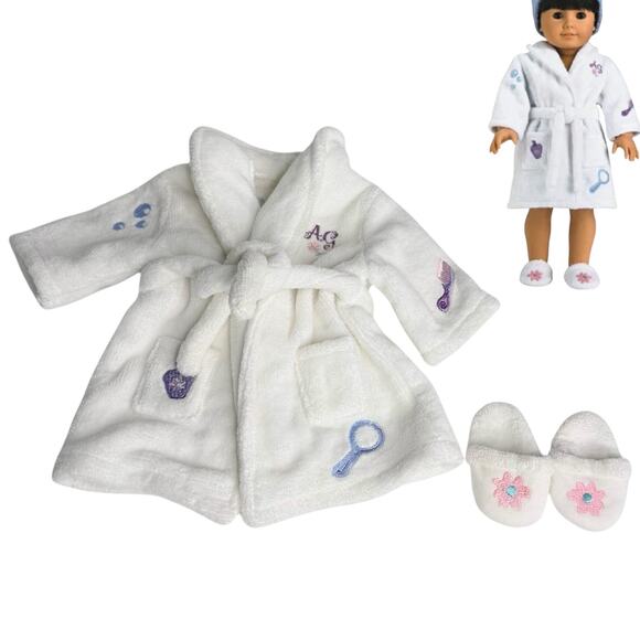 American Girl Doll Spa Robe & Slippers Set Terrycloth White Blue Bathrobe Pjs - Picture 1 of 5
